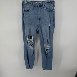 Hollister Curvy Ultra High Rise Mom Jean Light Wash Distressed Size 6S 28x24‎